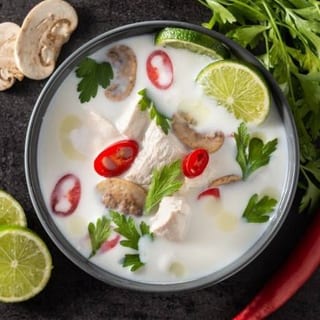 Tom Kha