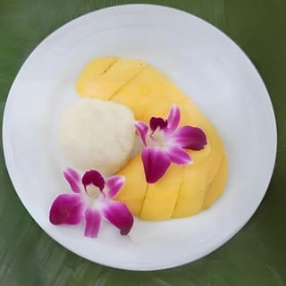 Mango with Sticky Rice